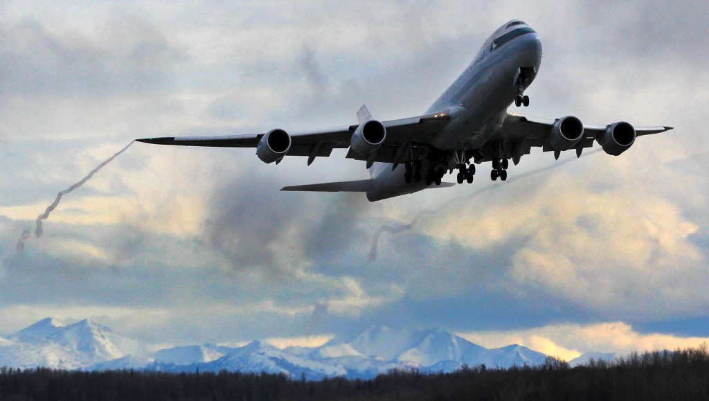 Boeing 747 800 Alaska Aviation Portrait | Alaskafoto - Environmental portrait & portrait photographers of Alaska